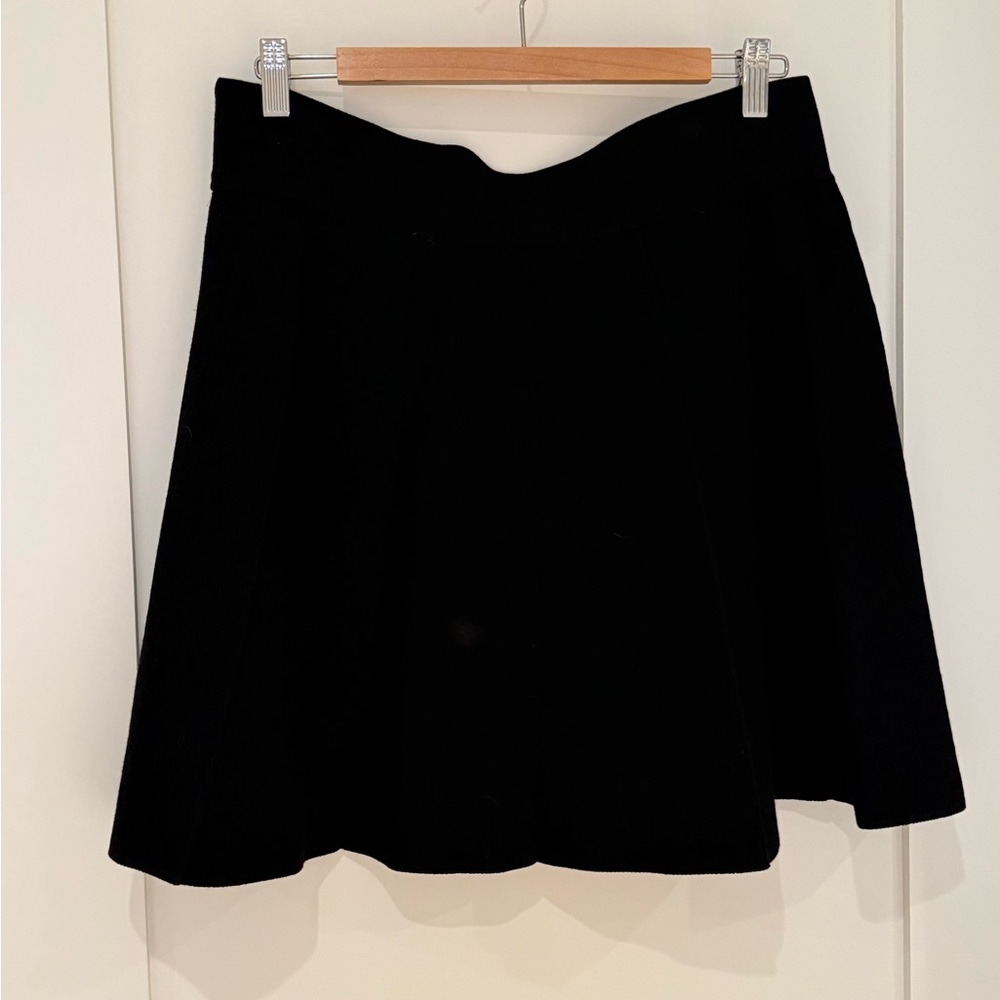 Club Monaco Elegant Black Women's Skirt